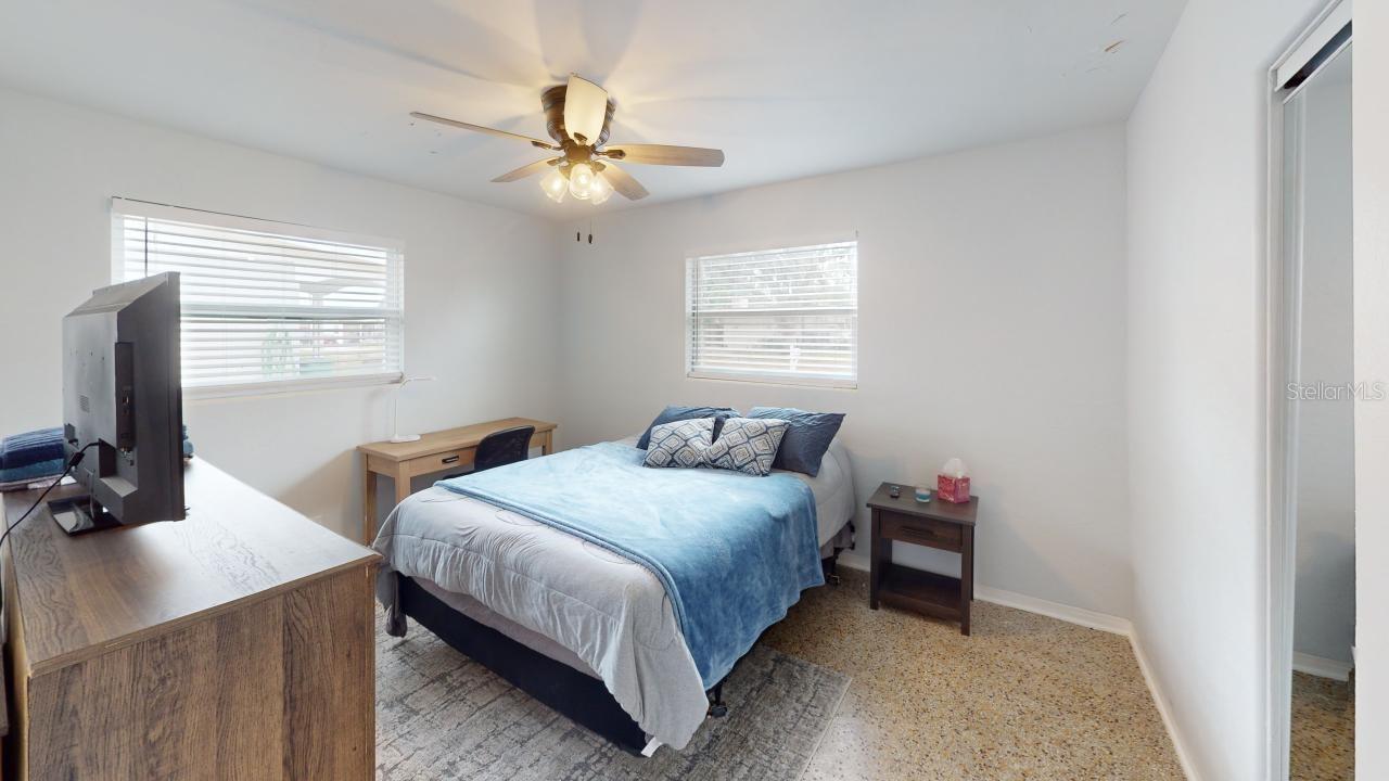 O6325031 Property Photo
