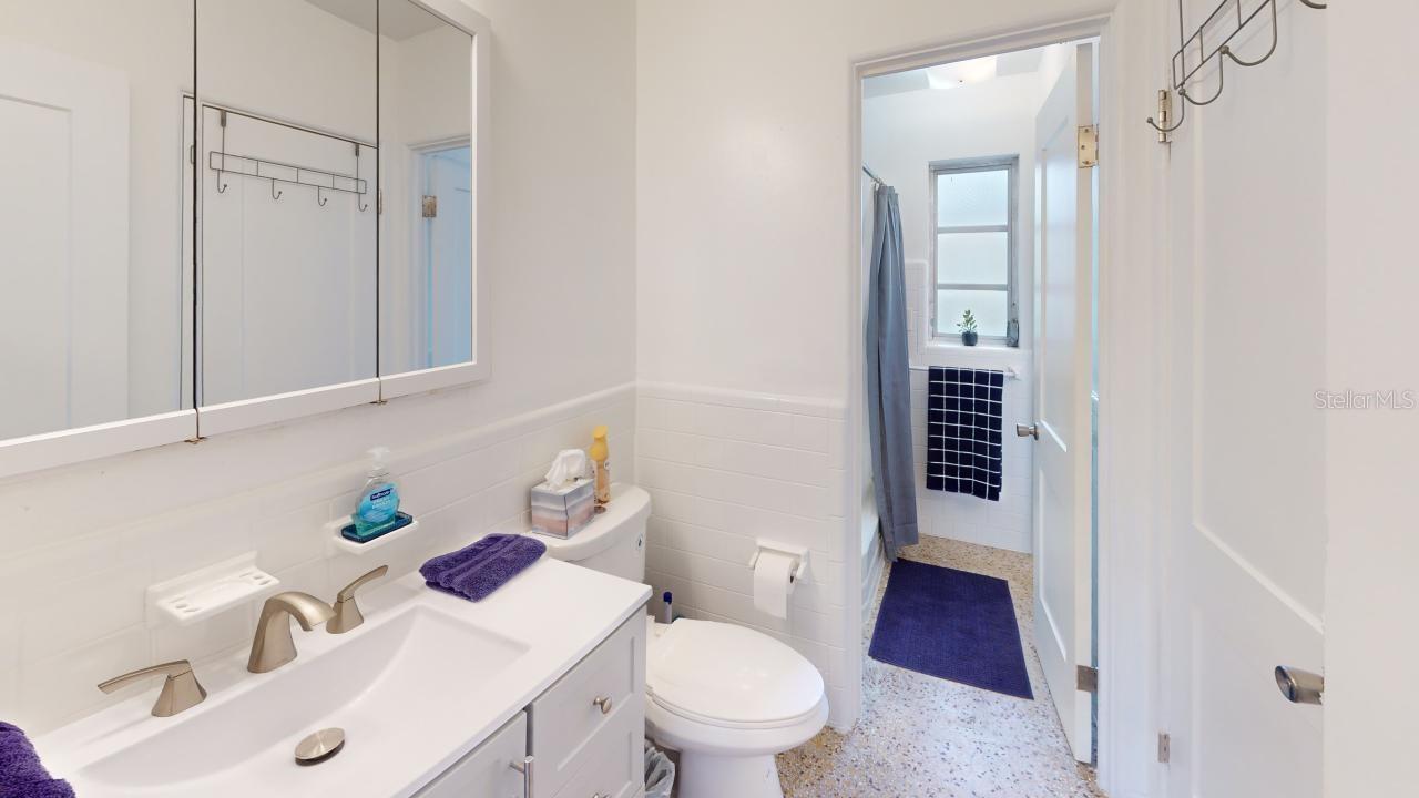 O6325031 Property Photo