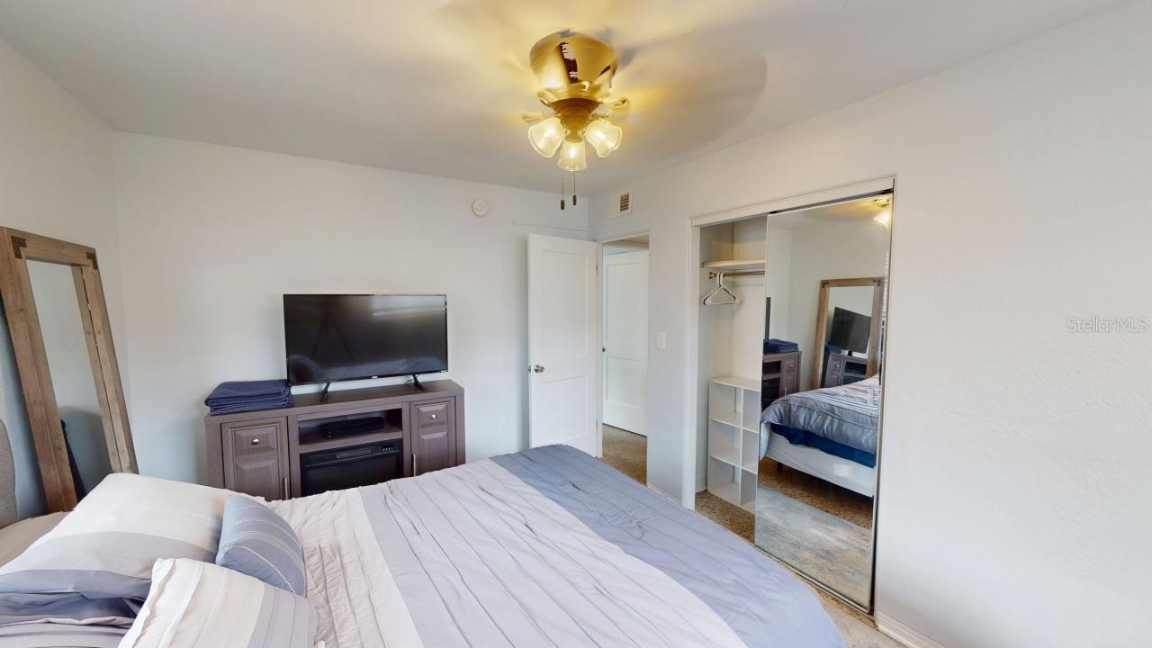 O6325031 Property Photo
