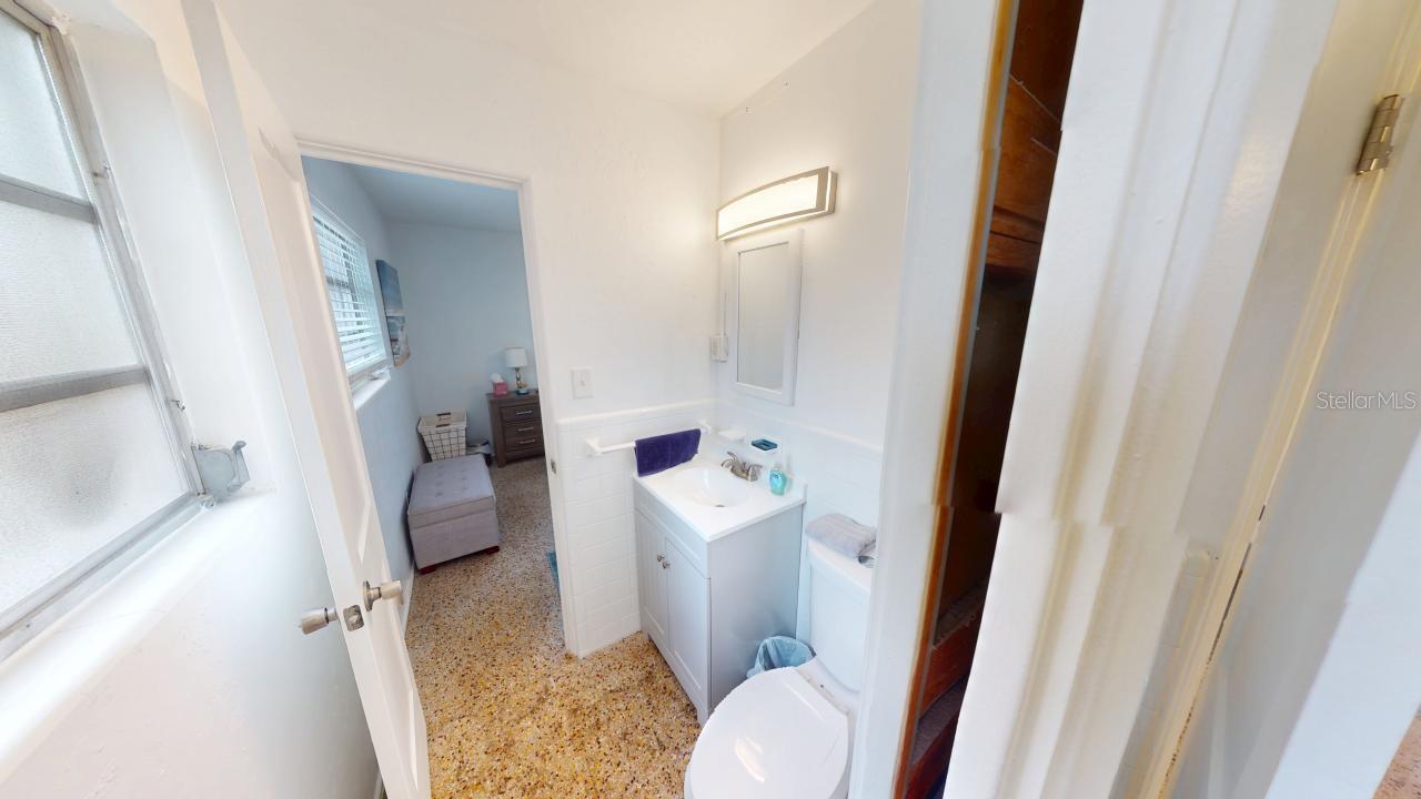 O6325031 Property Photo