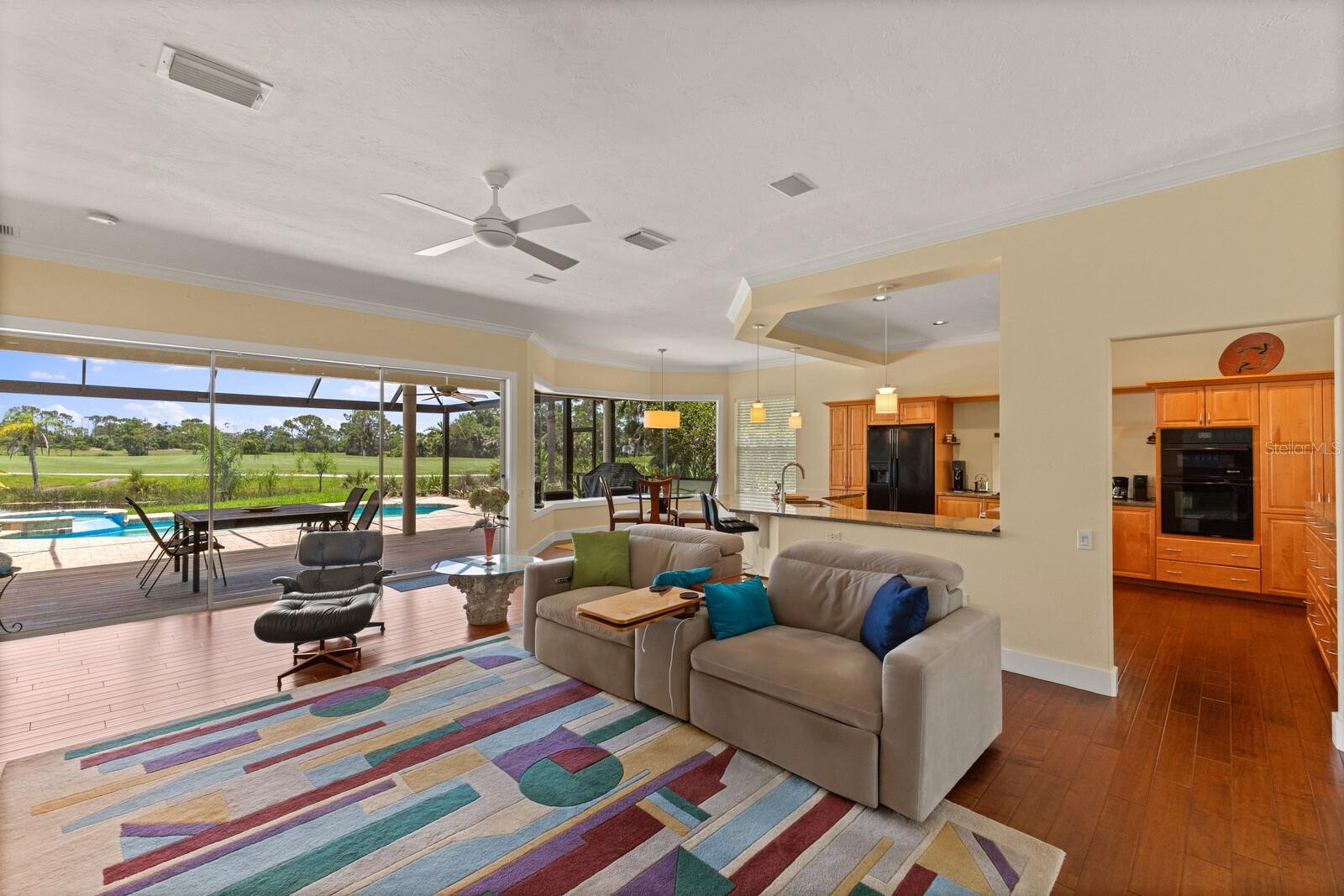 A4658215 Property Photo