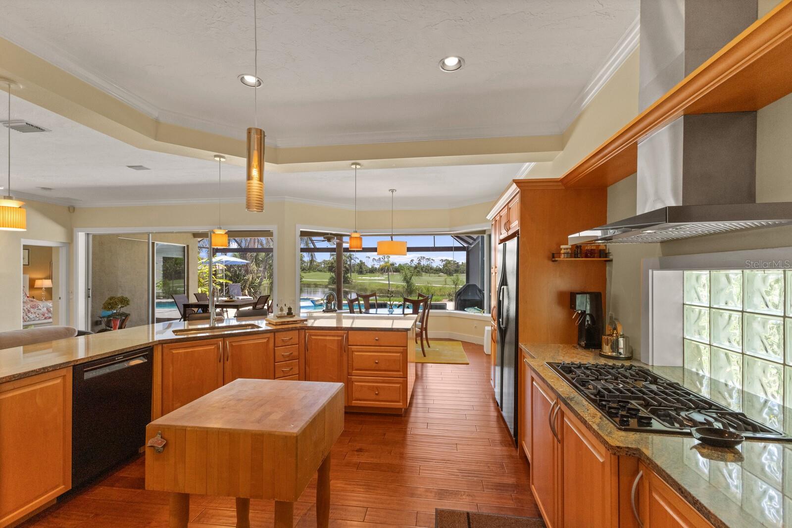 A4658215 Property Photo