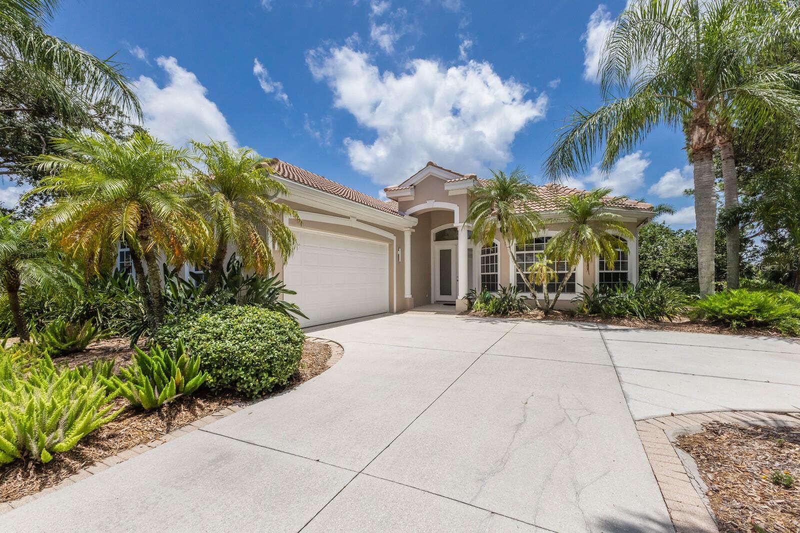 A4658215 Property Photo