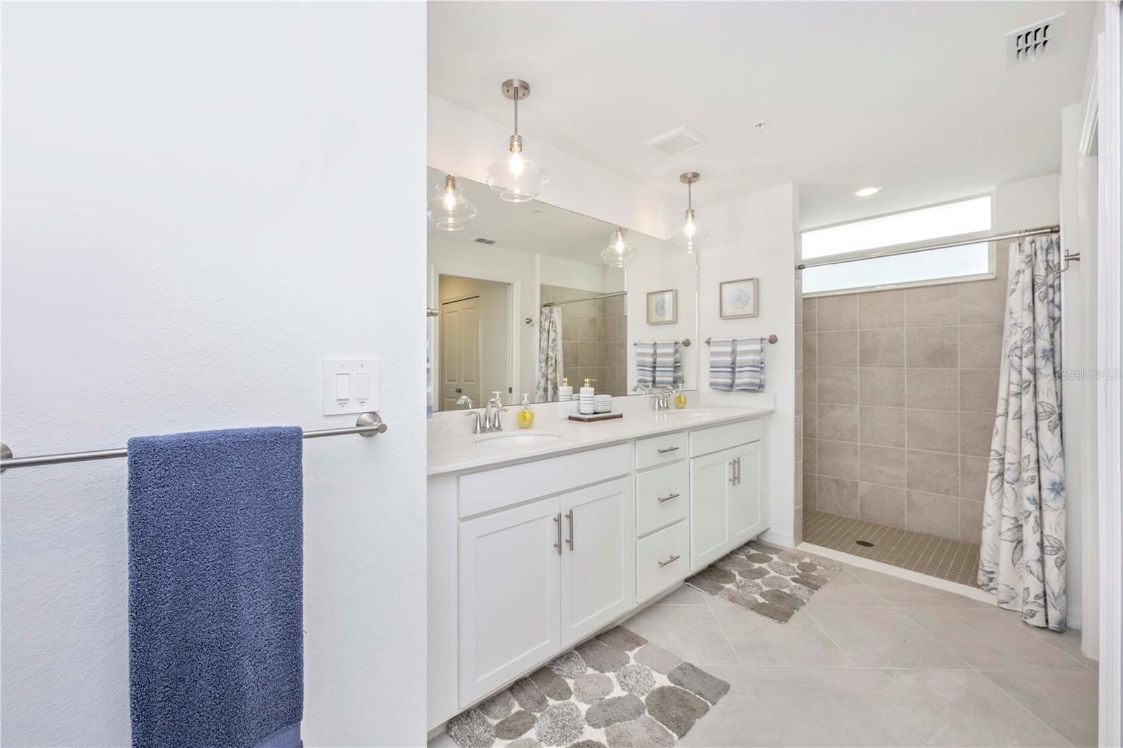 17500 OPAL SAND DR #101, VENICE, FL, 34293