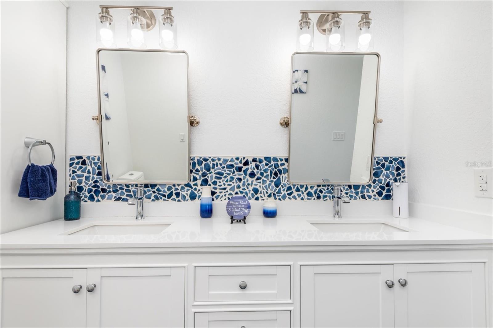 198 PORTO VELHO ST, PUNTA GORDA, FL, 33983