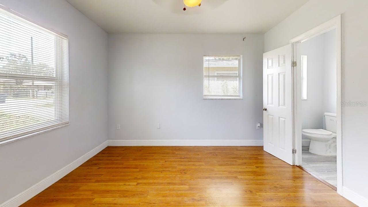 8609 N 11TH ST, TAMPA, FL, 33604