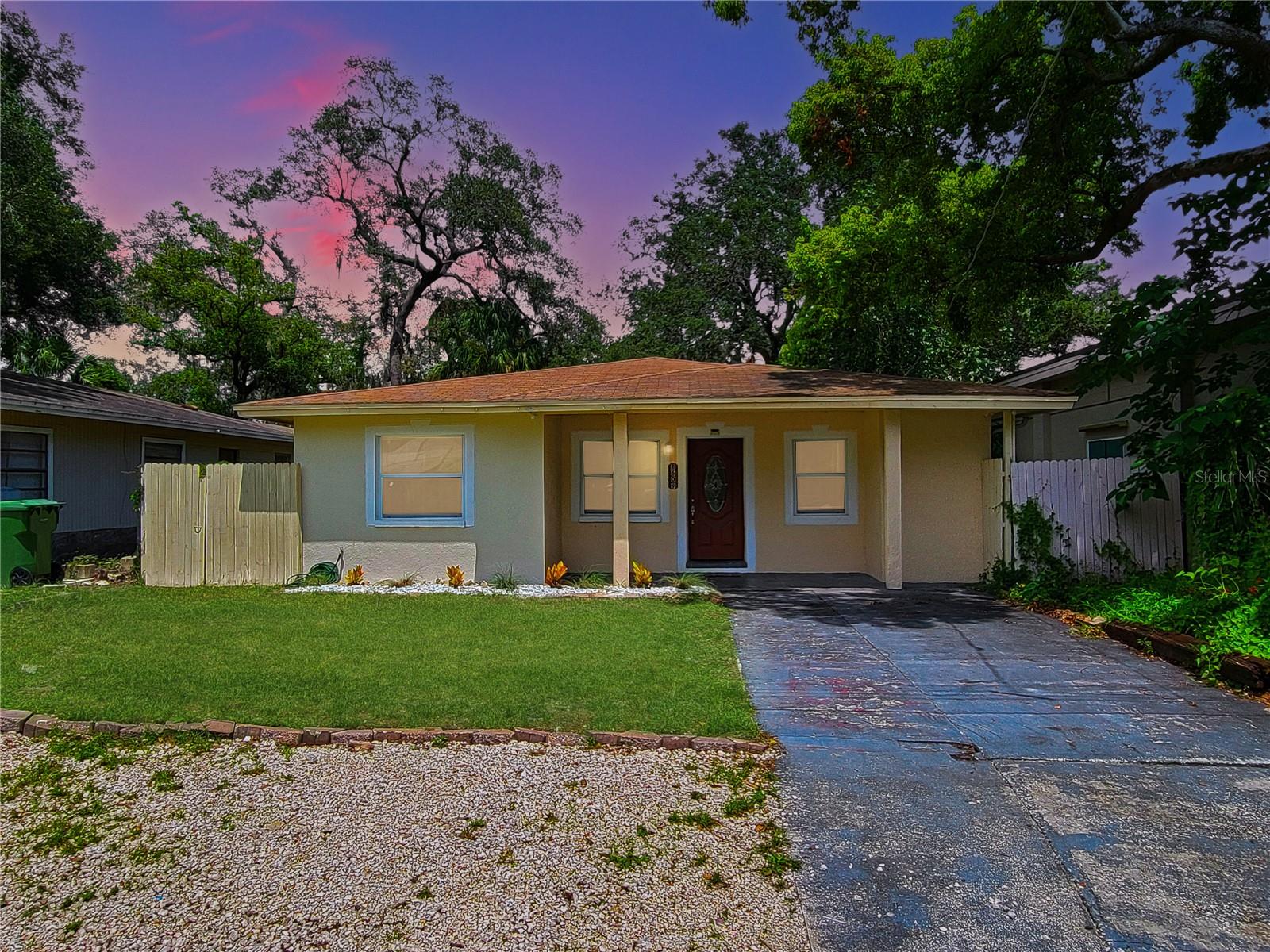 8609 N 11TH ST, TAMPA, FL, 33604