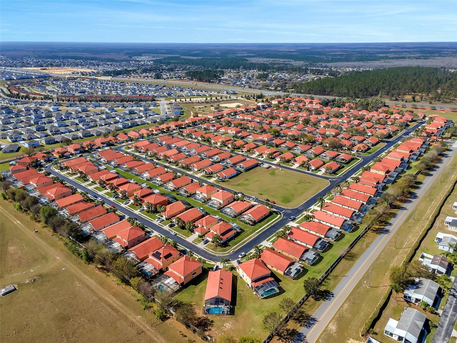 242 SARAGOSSA AVE, DAVENPORT, FL, 33897