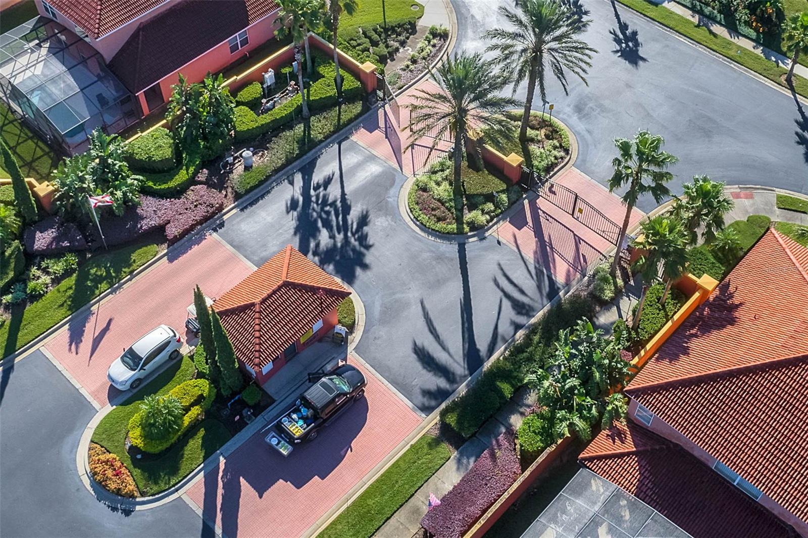 242 SARAGOSSA AVE, DAVENPORT, FL, 33897