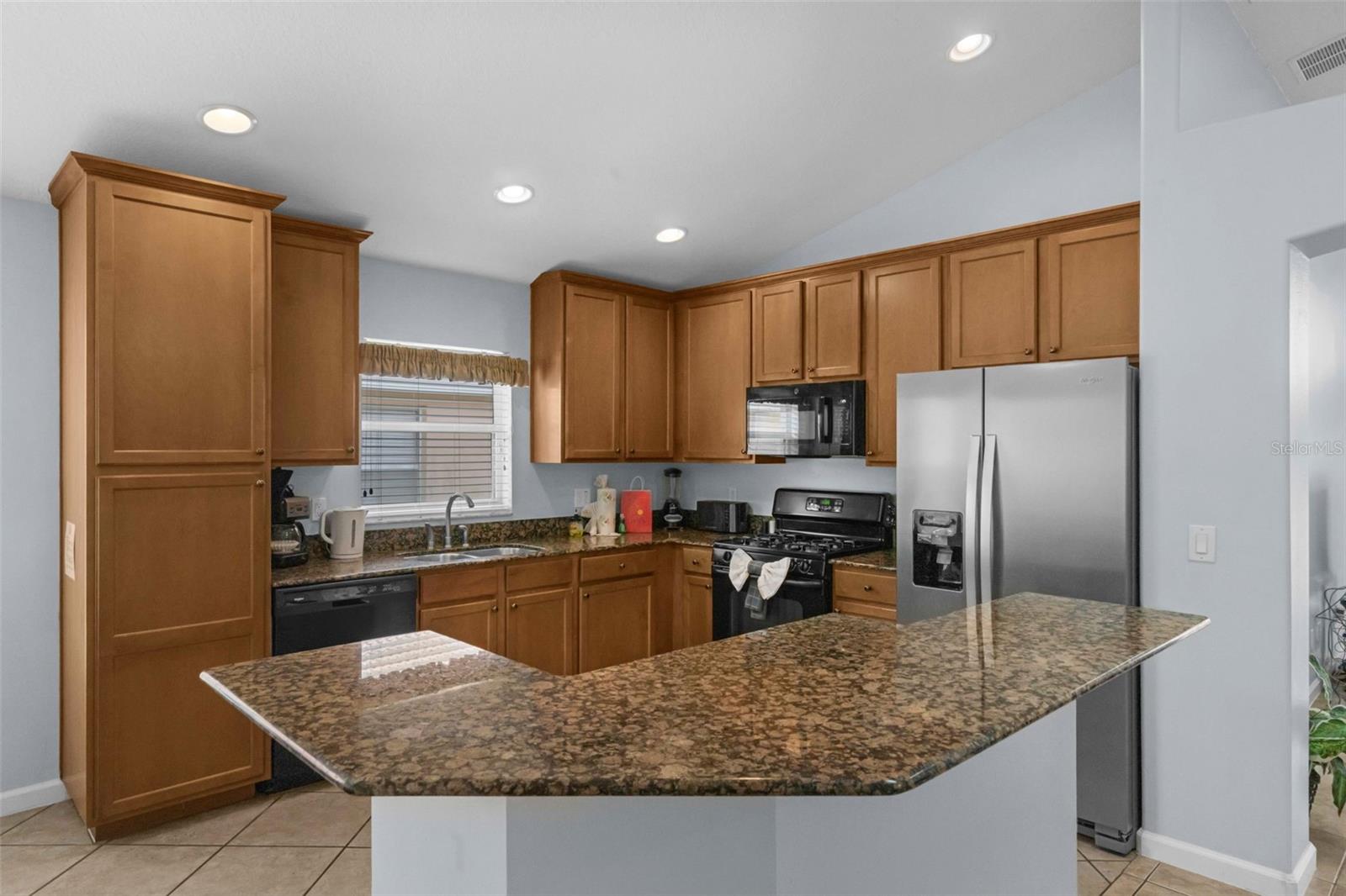 242 SARAGOSSA AVE, DAVENPORT, FL, 33897