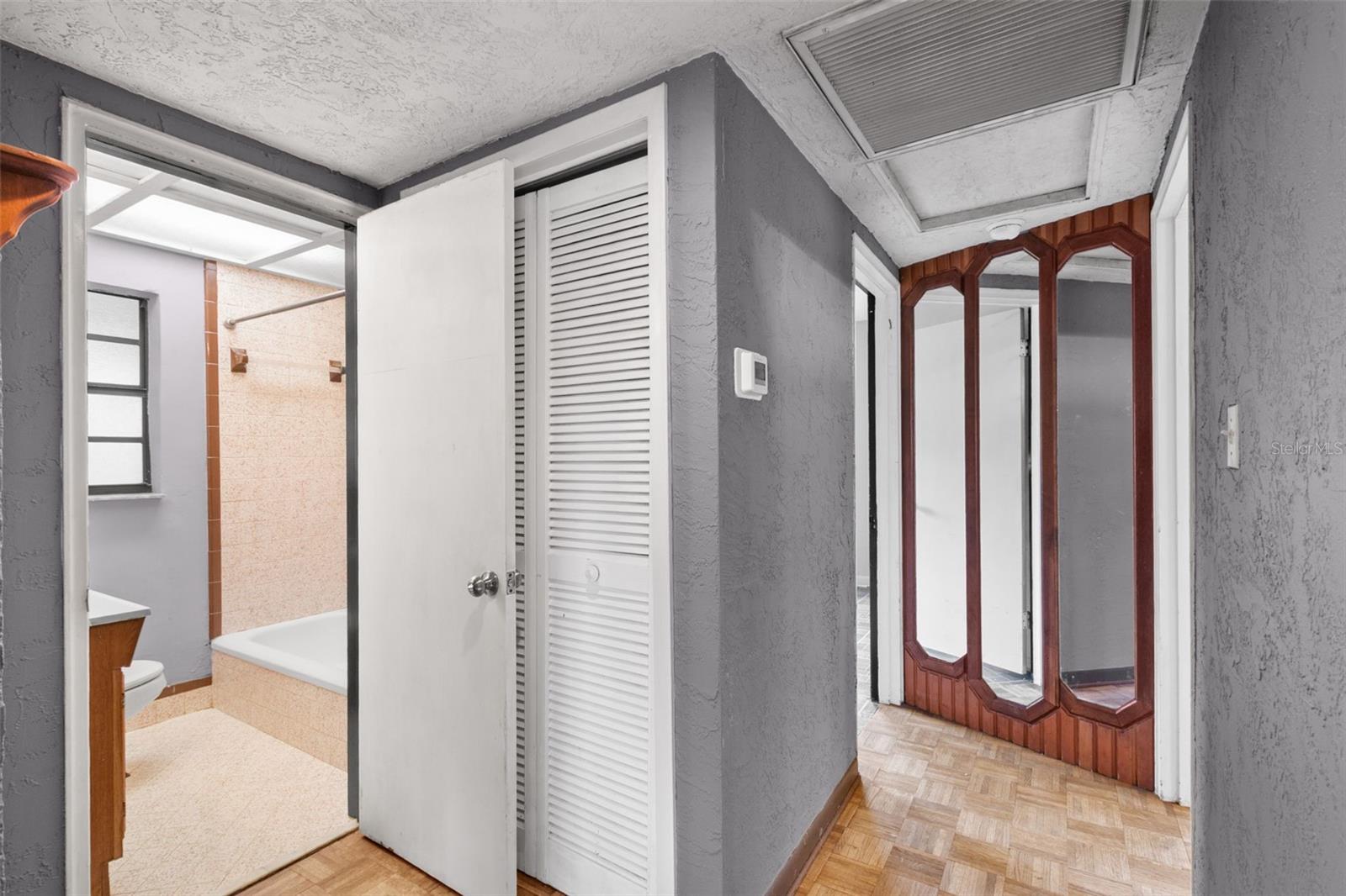 3546 BOCA CIEGA DR N, ST PETERSBURG, FL, 33710