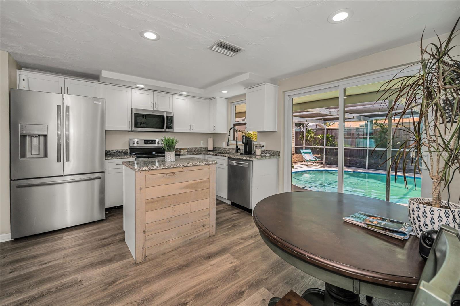 6053 11TH AVE, NEW PORT RICHEY, FL, 34653