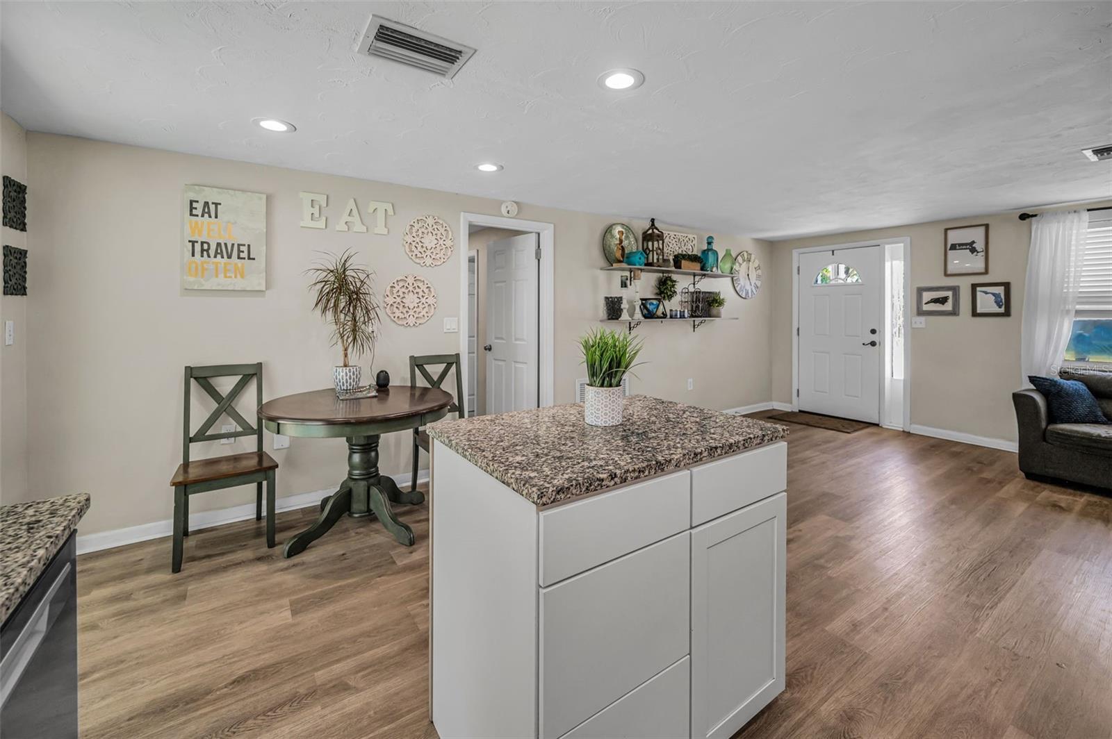 6053 11TH AVE, NEW PORT RICHEY, FL, 34653