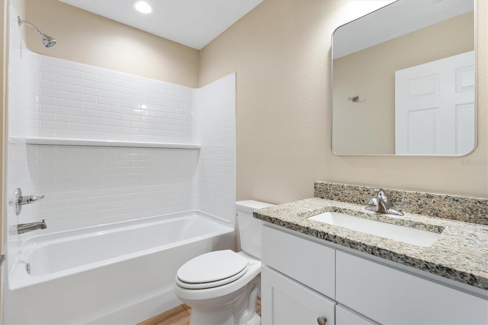 577 E ANDERSON AVE, BUSHNELL, FL, 33513