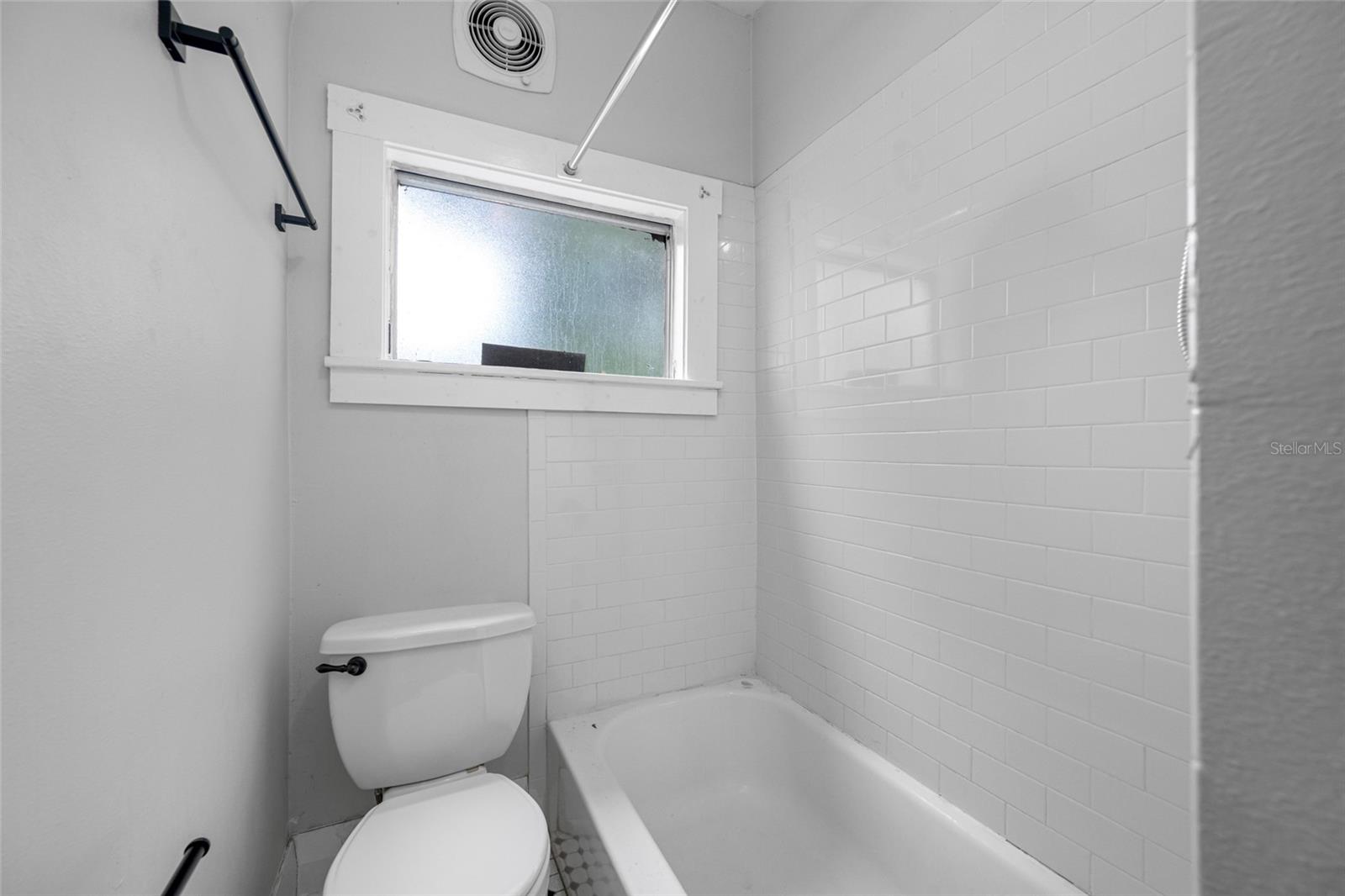 714 E HOLLYWOOD ST #5, TAMPA, FL, 33604