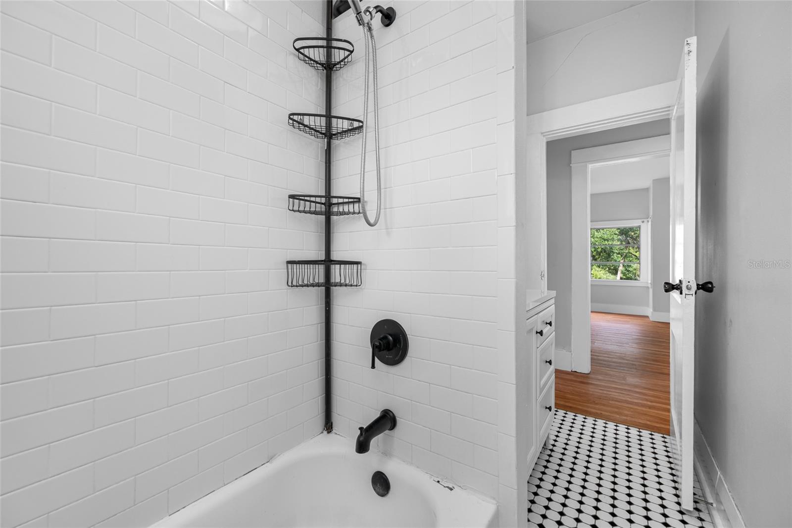 714 E HOLLYWOOD ST #5, TAMPA, FL, 33604