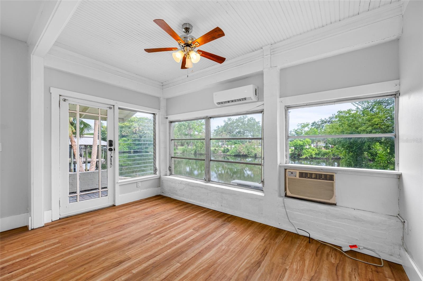 714 E HOLLYWOOD ST #5, TAMPA, FL, 33604