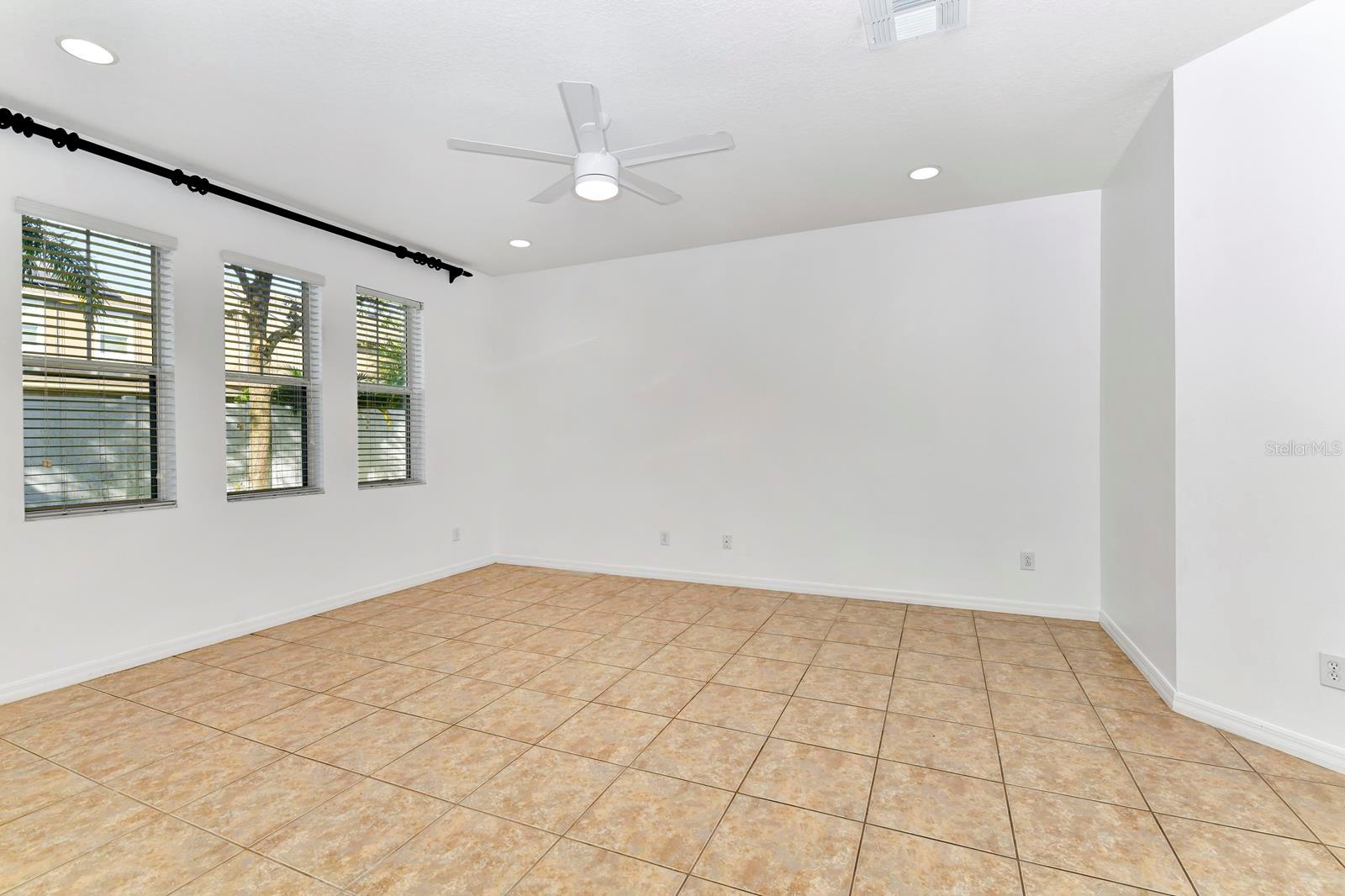 8007 NORTHLAKE PKWY, ORLANDO, FL, 32827