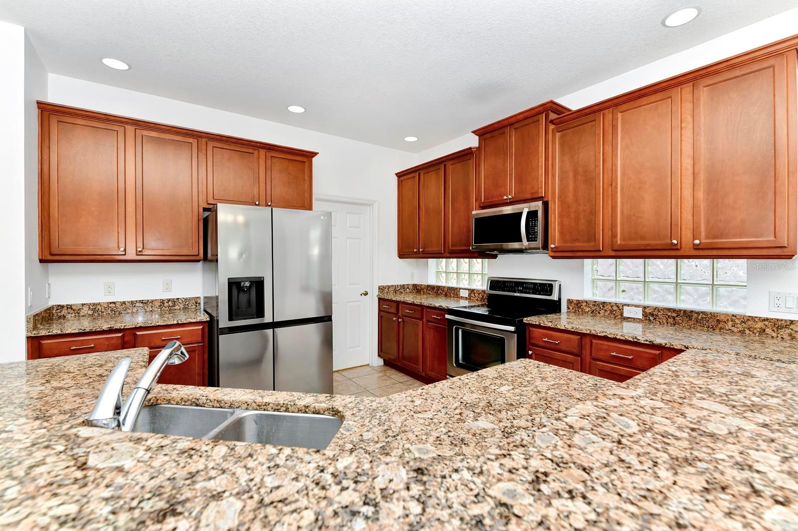 8007 NORTHLAKE PKWY, ORLANDO, FL, 32827