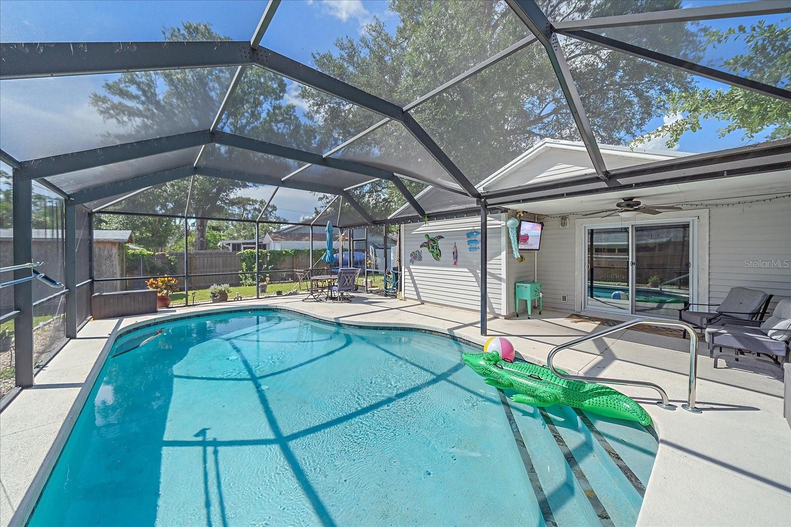 A4658265 Property Photo