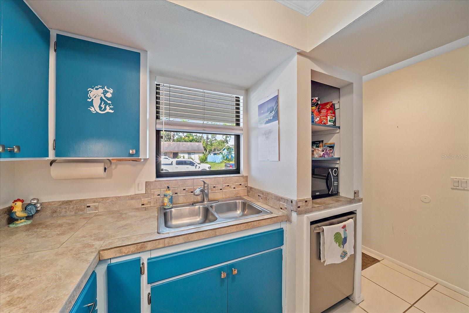 A4658265 Property Photo