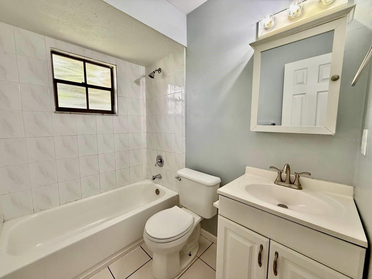 10812 HANNAWAY DR #E, RIVERVIEW, FL, 33578