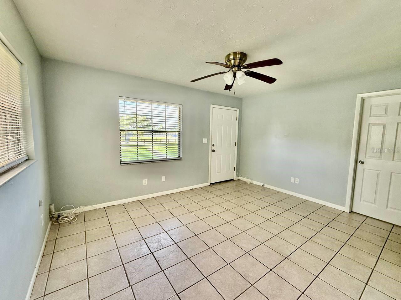 10812 HANNAWAY DR #E, RIVERVIEW, FL, 33578