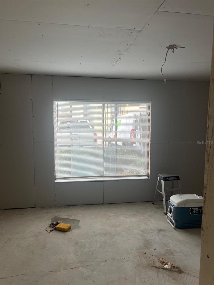 TB8405108 Property Photo