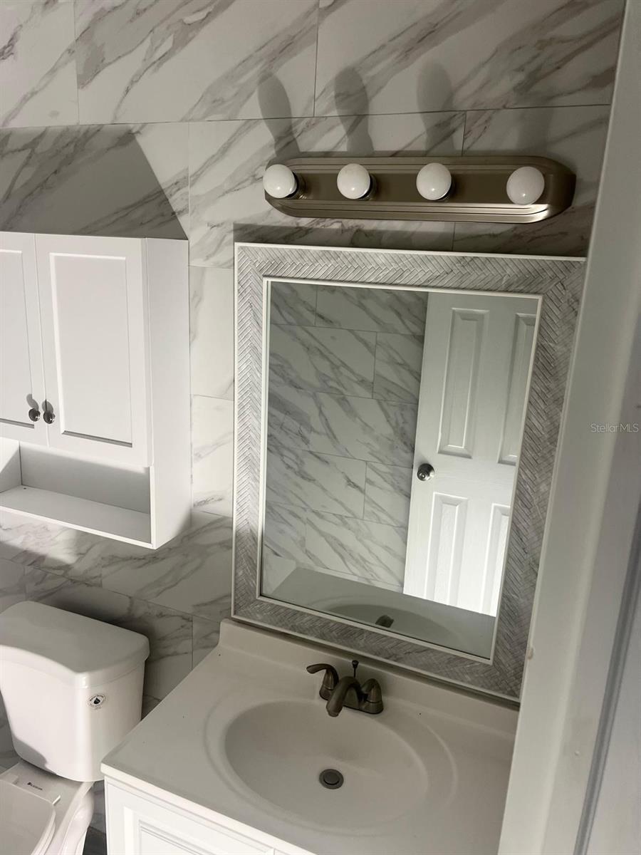 TB8405108 Property Photo