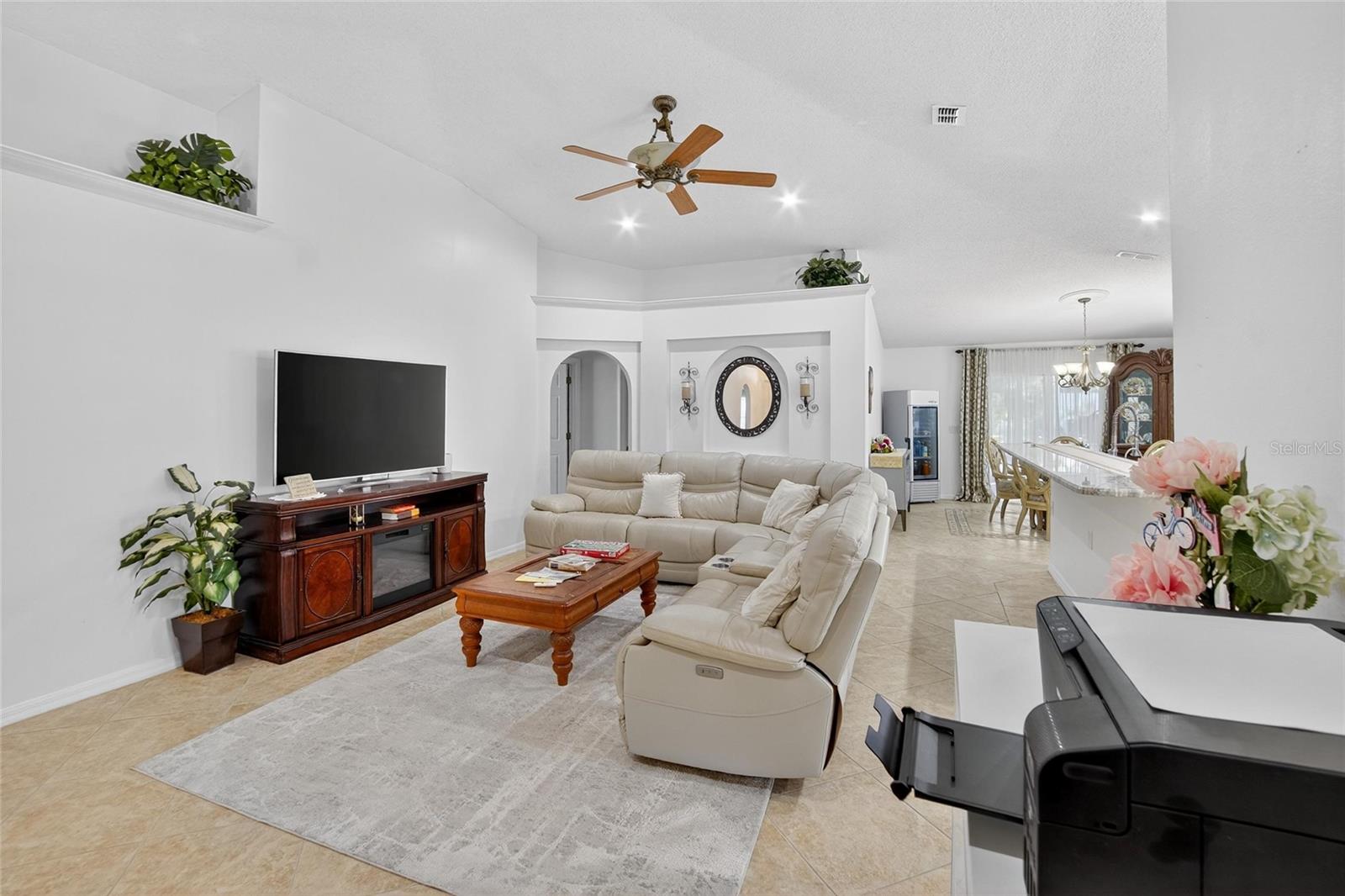 13040 WATERBOURNE DR, GIBSONTON, FL, 33534