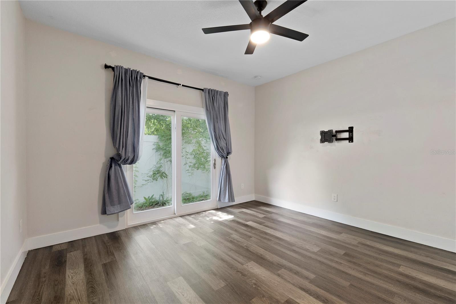 3501 3RD AVE N, ST PETERSBURG, FL, 33713