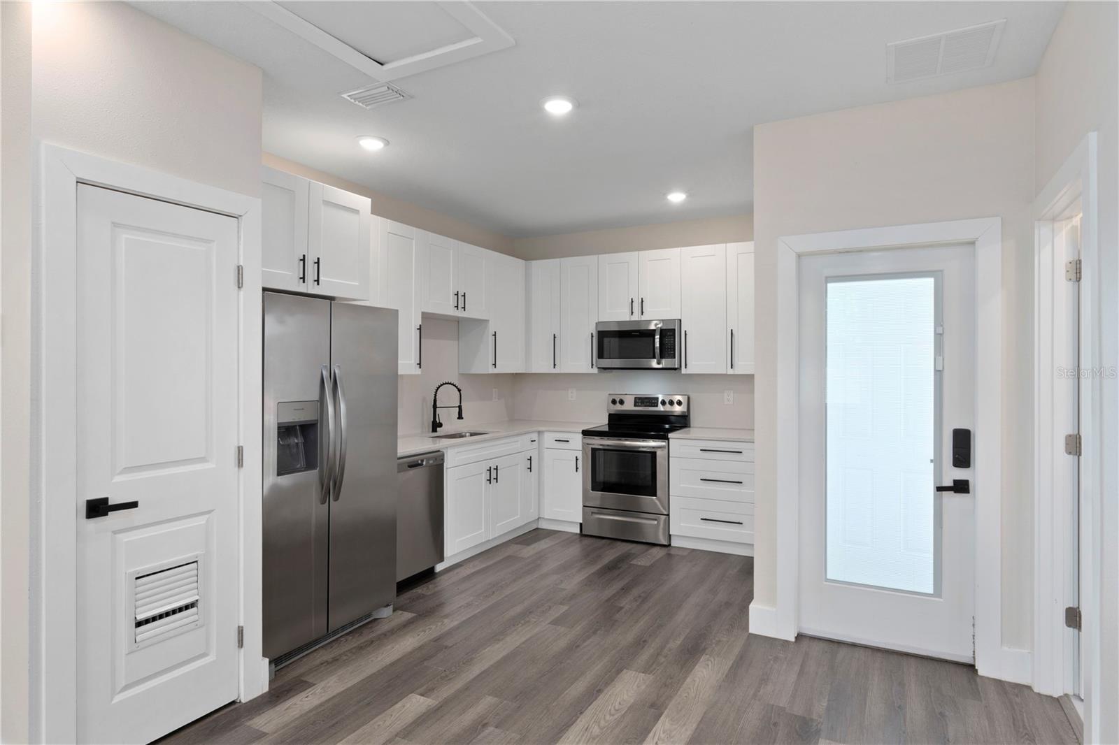 3501 3RD AVE N, ST PETERSBURG, FL, 33713