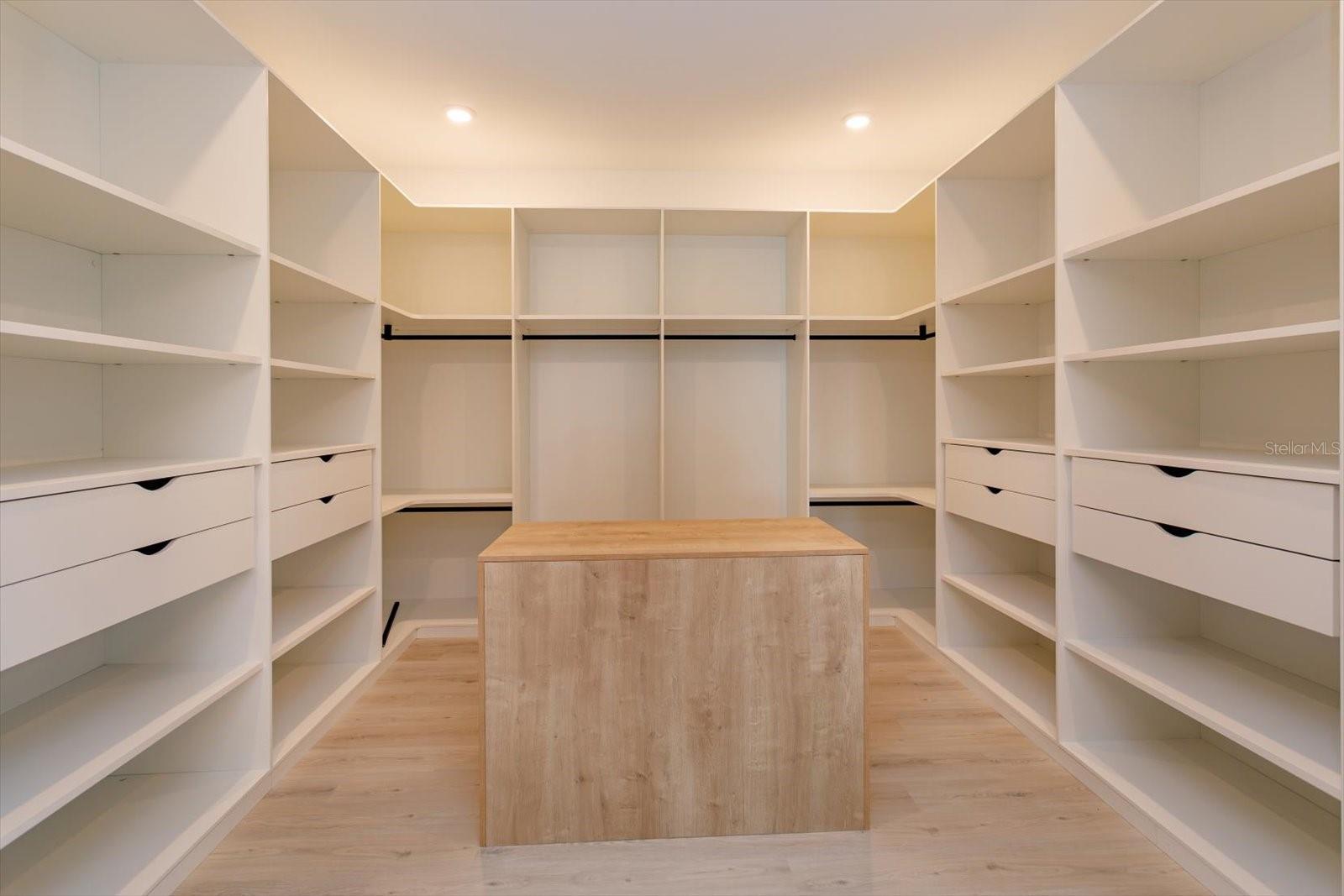 16825 BOLSENA DR, MONTVERDE, FL, 34756