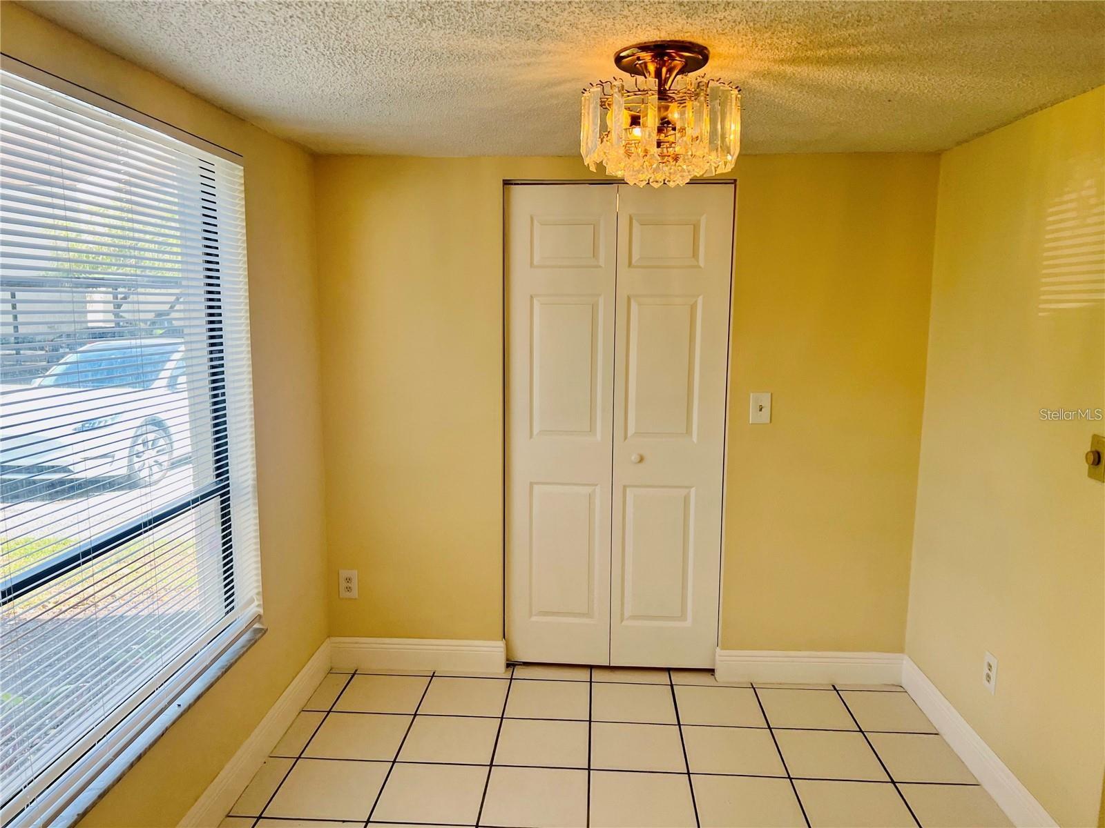 7818 NIAGARA AVE #205, TAMPA, FL, 33617