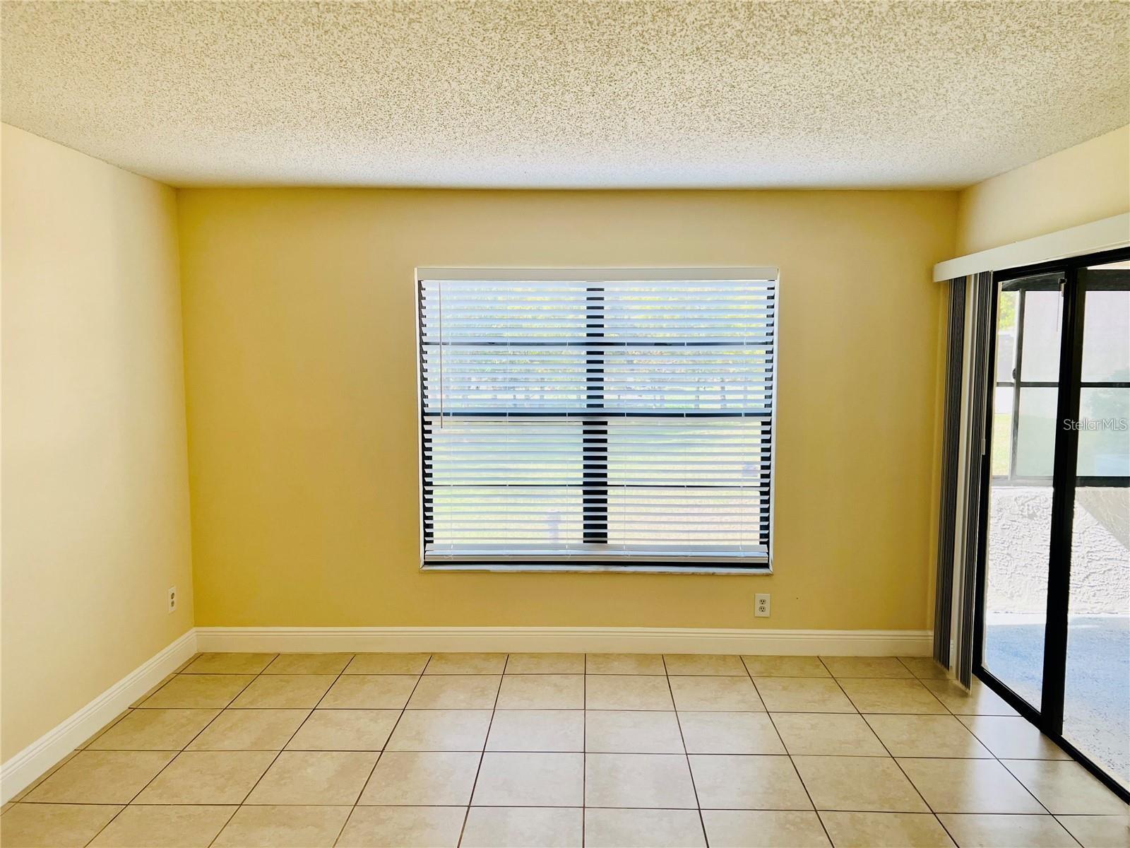 7818 NIAGARA AVE #205, TAMPA, FL, 33617