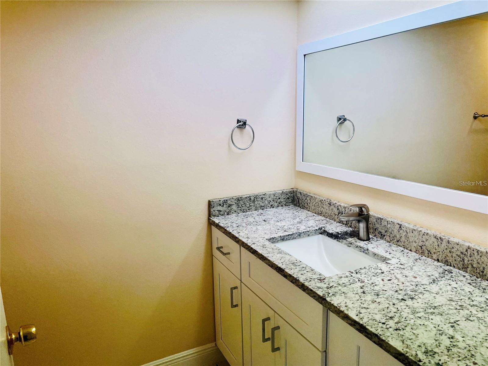 7818 NIAGARA AVE #205, TAMPA, FL, 33617