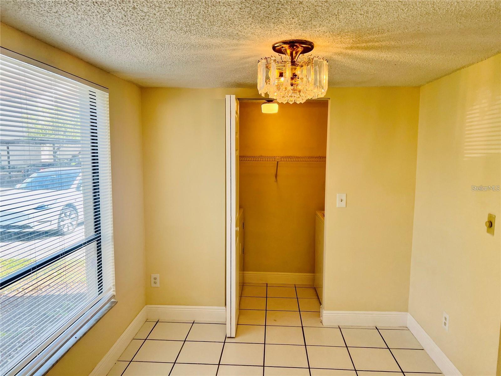7818 NIAGARA AVE #205, TAMPA, FL, 33617