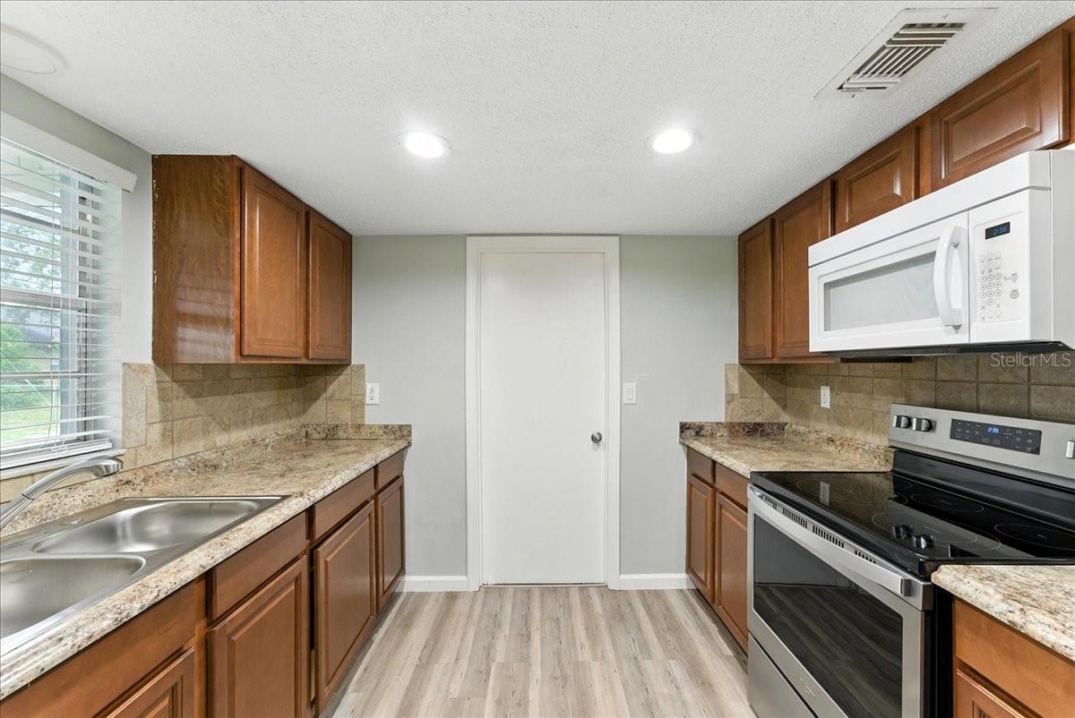 3223 BUCKLAND ST, DELTONA, FL, 32738