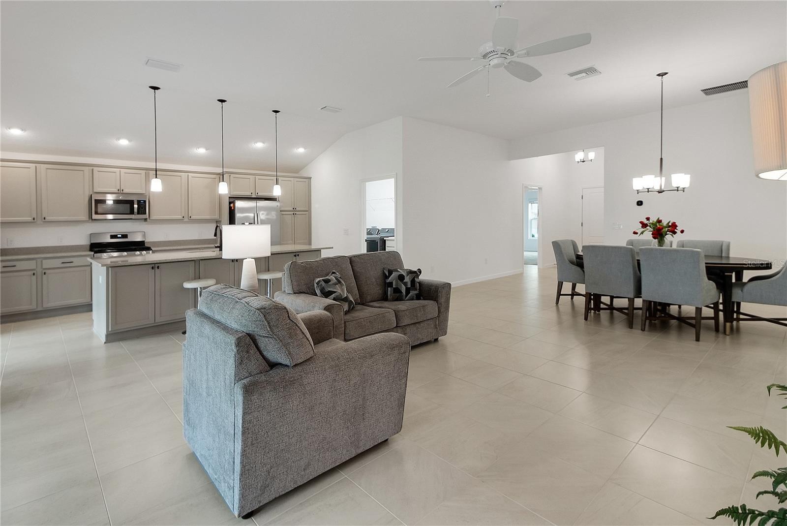 6964 SUGAR CREEK PATH, THE VILLAGES, FL, 34762