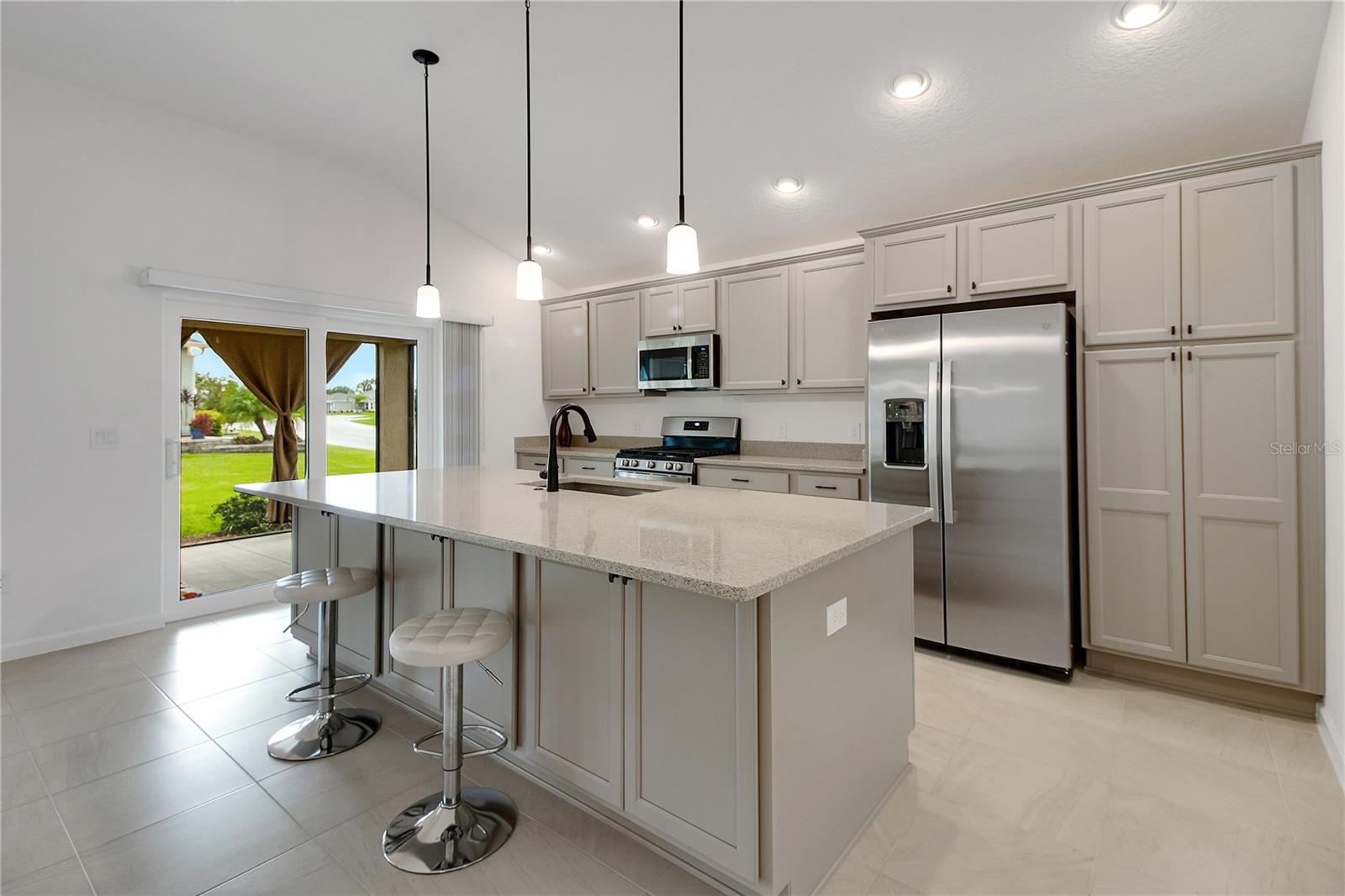 6964 SUGAR CREEK PATH, THE VILLAGES, FL, 34762