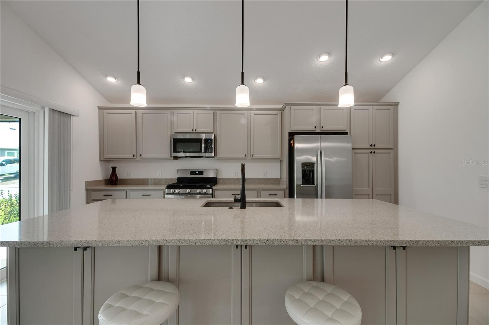 6964 SUGAR CREEK PATH, THE VILLAGES, FL, 34762