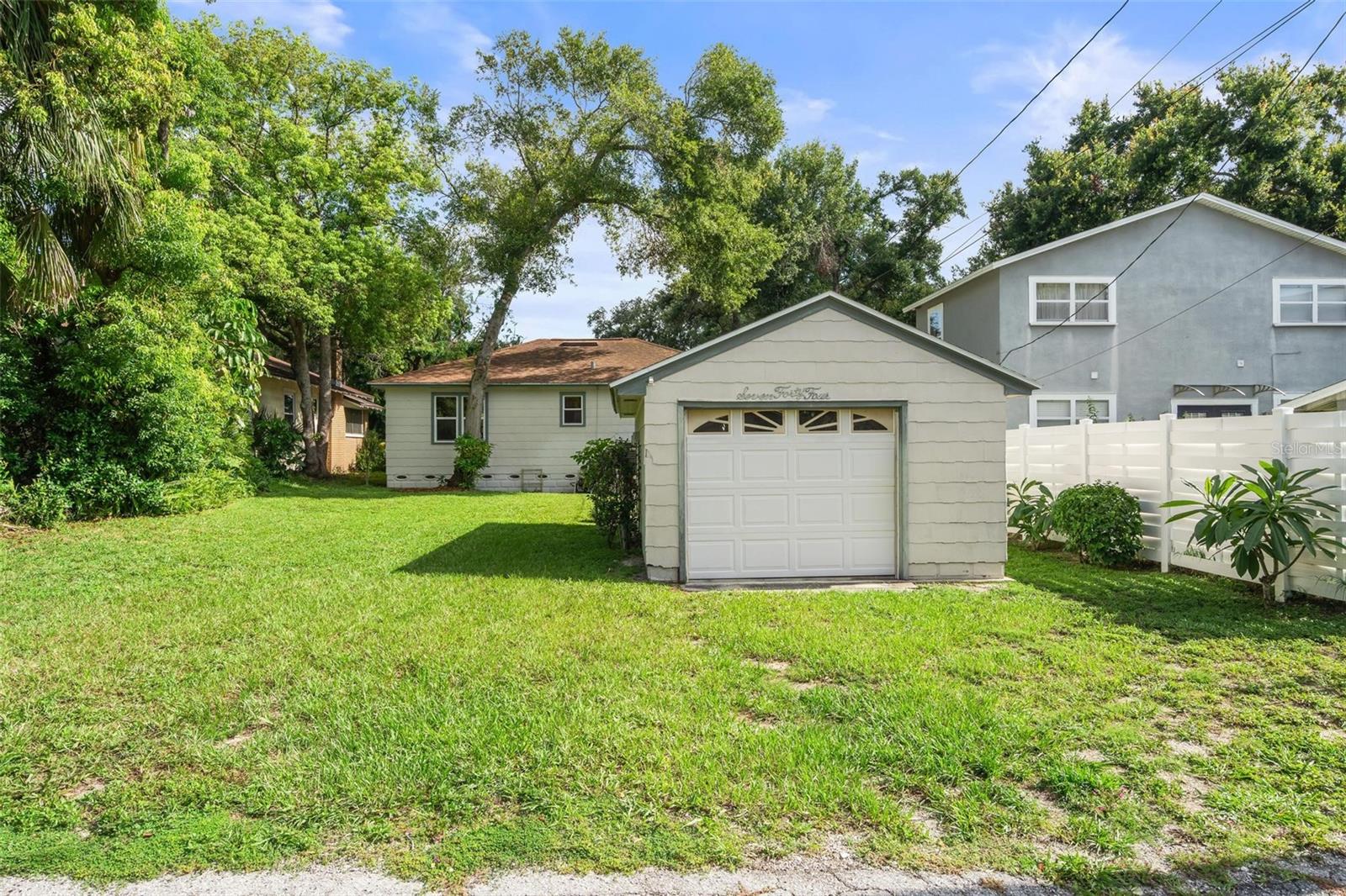 744 25TH AVE N, ST PETERSBURG, FL, 33704