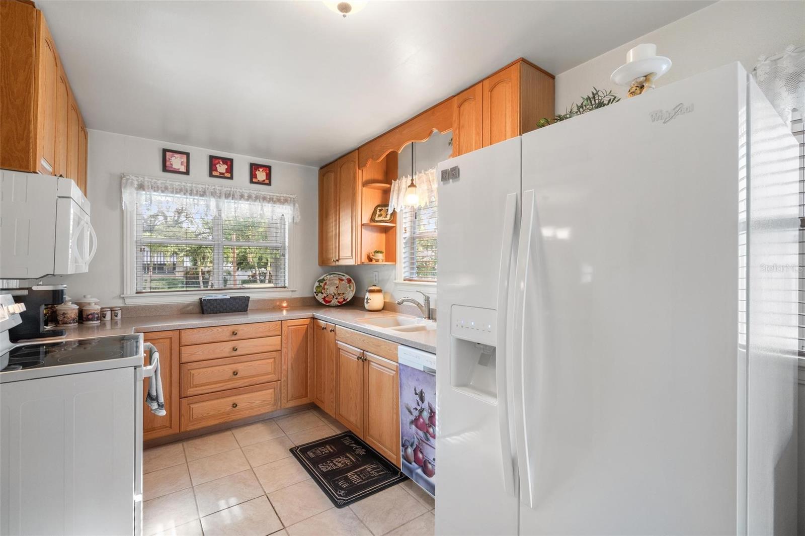 744 25TH AVE N, ST PETERSBURG, FL, 33704