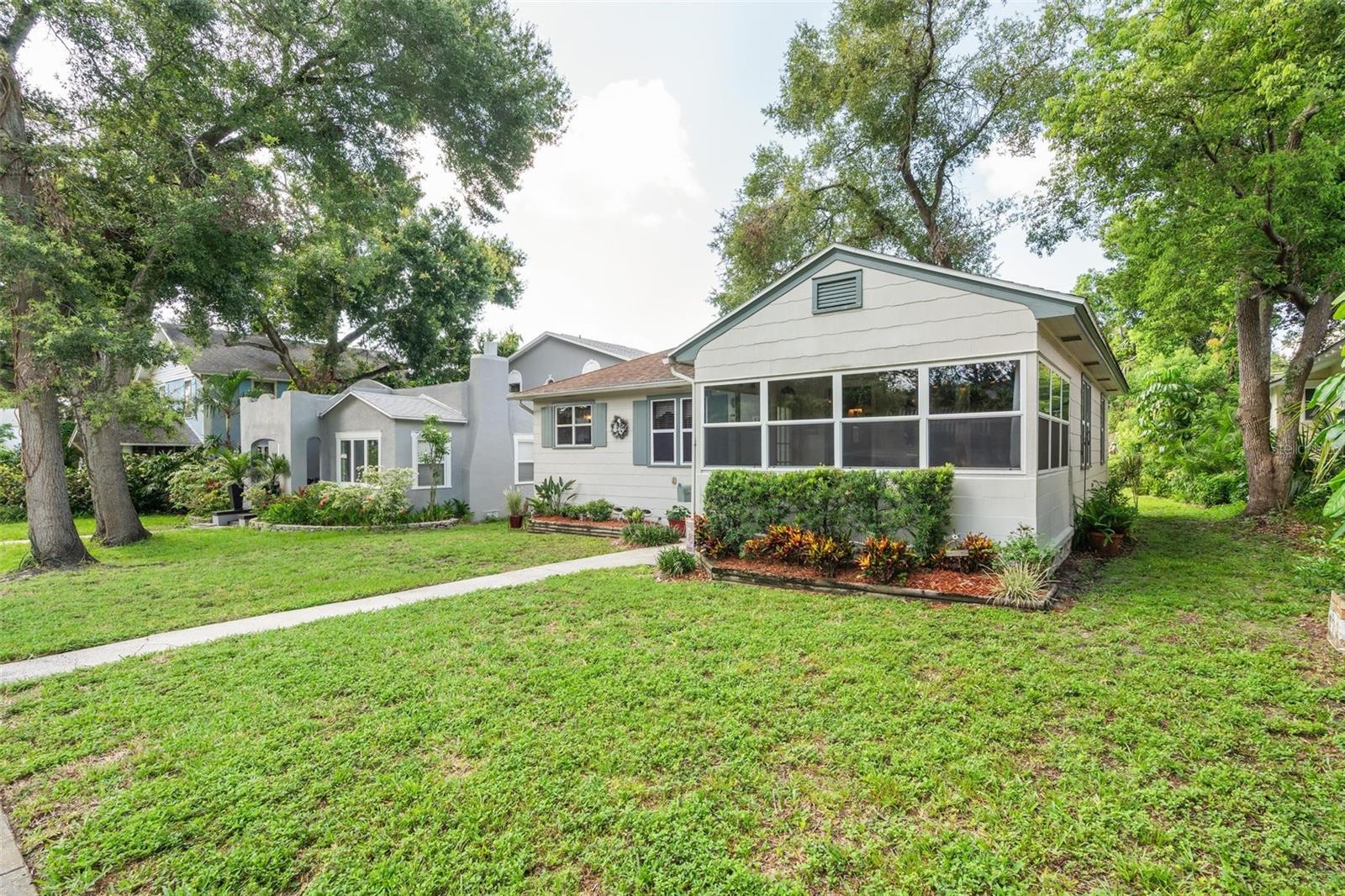 744 25TH AVE N, ST PETERSBURG, FL, 33704