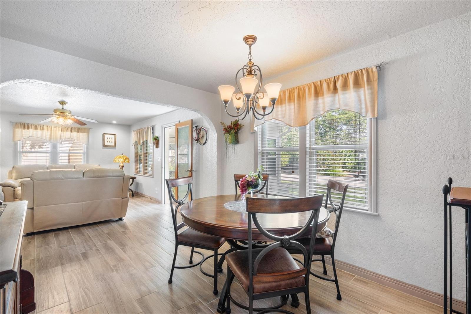 744 25TH AVE N, ST PETERSBURG, FL, 33704