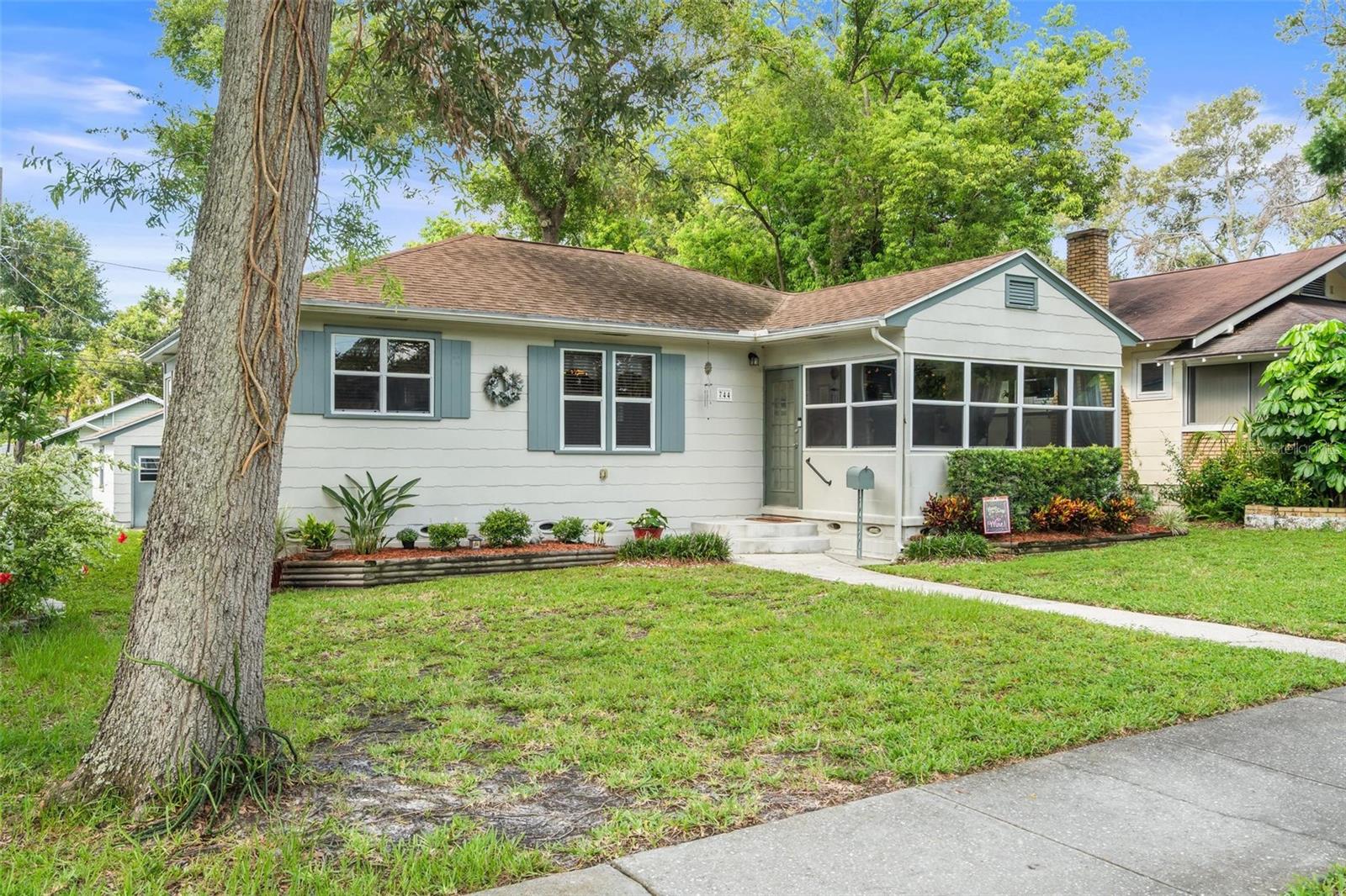 744 25TH AVE N, ST PETERSBURG, FL, 33704