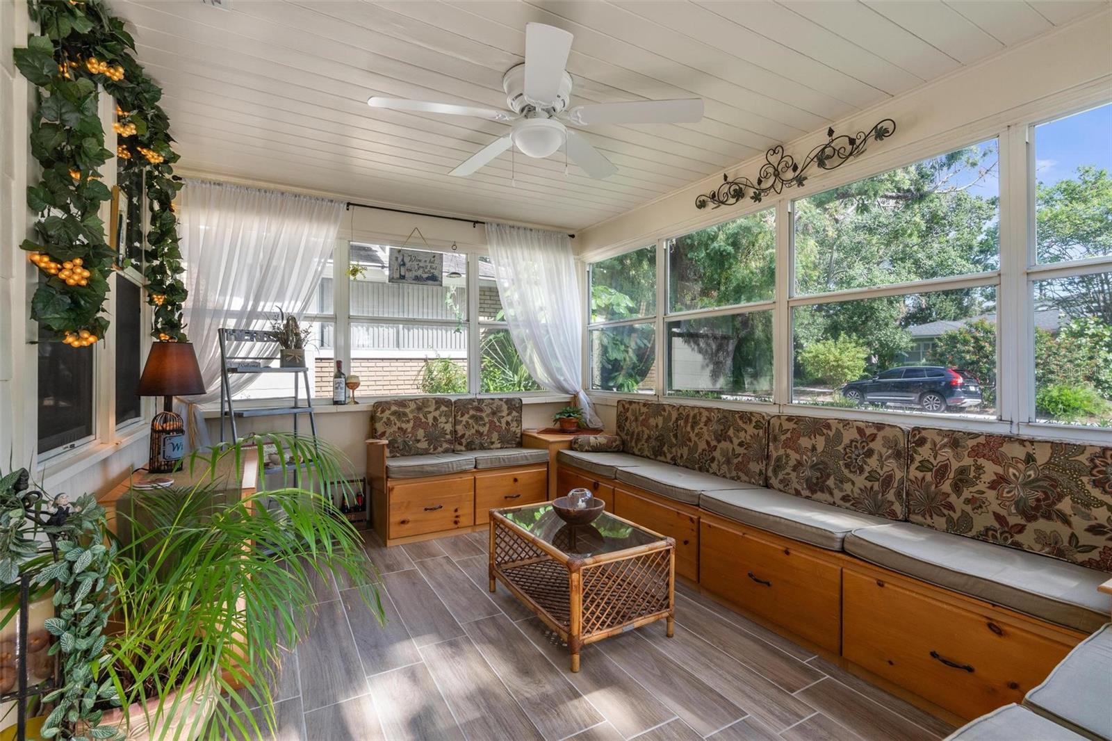 744 25TH AVE N, ST PETERSBURG, FL, 33704