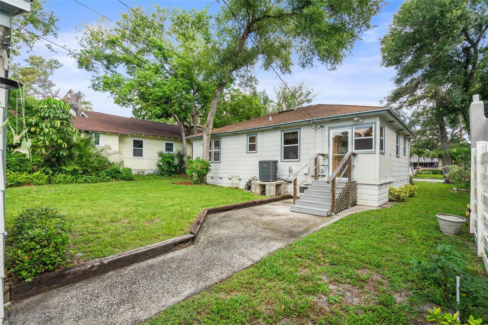 744 25TH AVE N, ST PETERSBURG, FL, 33704