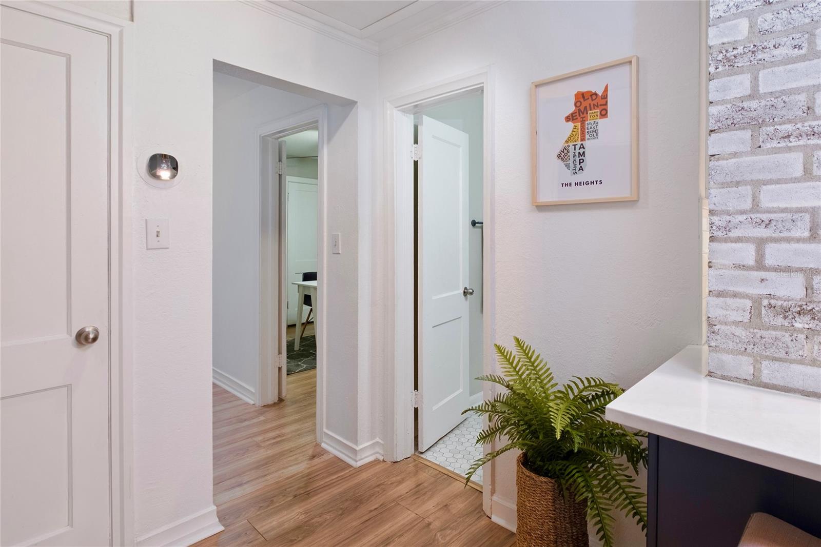 1221 E IDA ST, TAMPA, FL, 33603