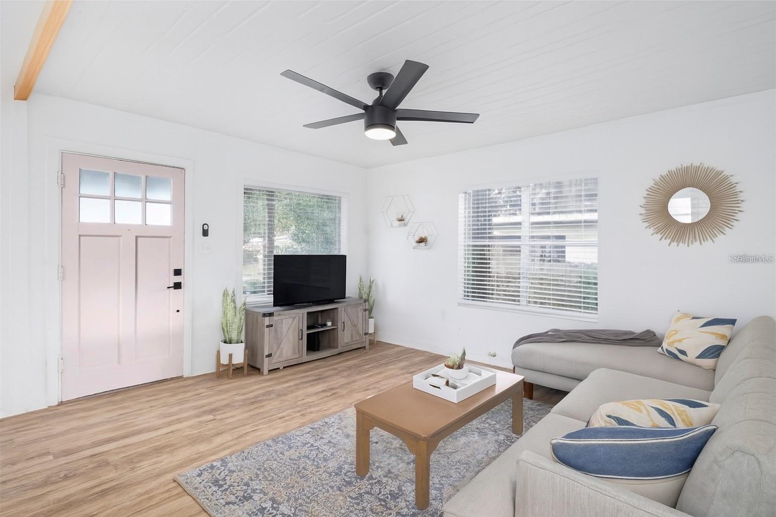 1221 E IDA ST, TAMPA, FL, 33603